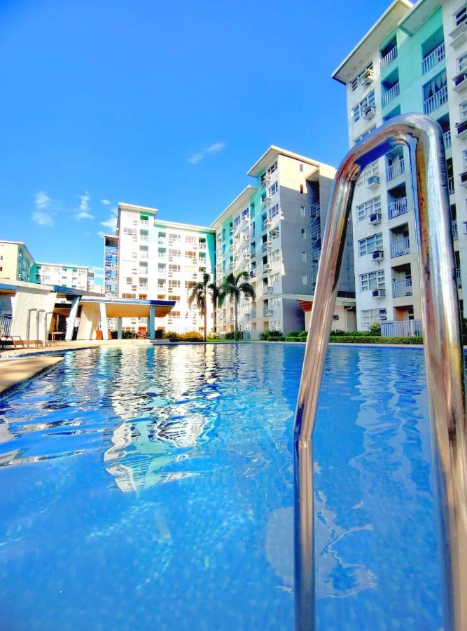 Davao Condo 2Br Pool Wifi Netflix Exterior photo
