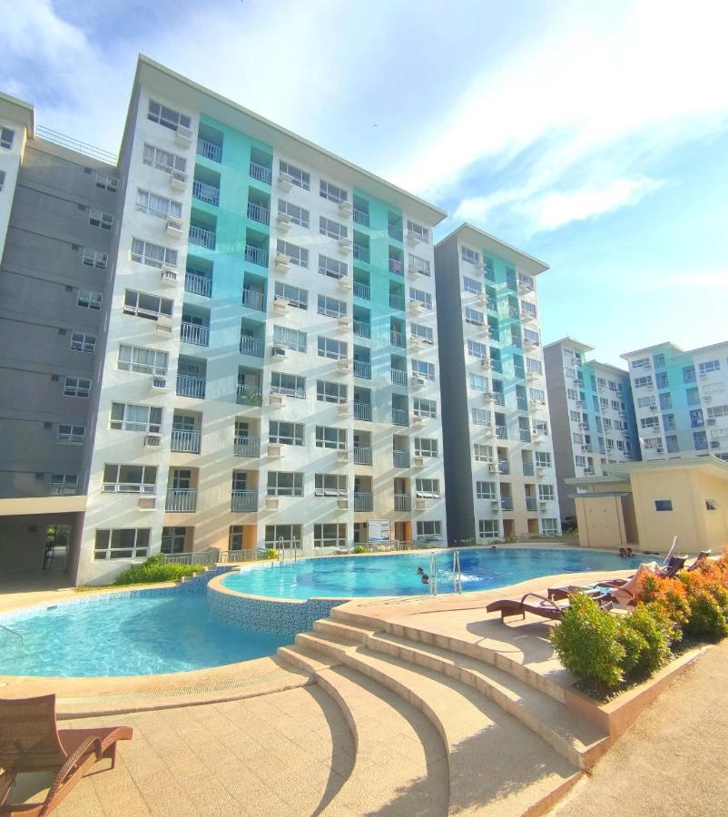 Davao Condo 2Br Pool Wifi Netflix Exterior photo