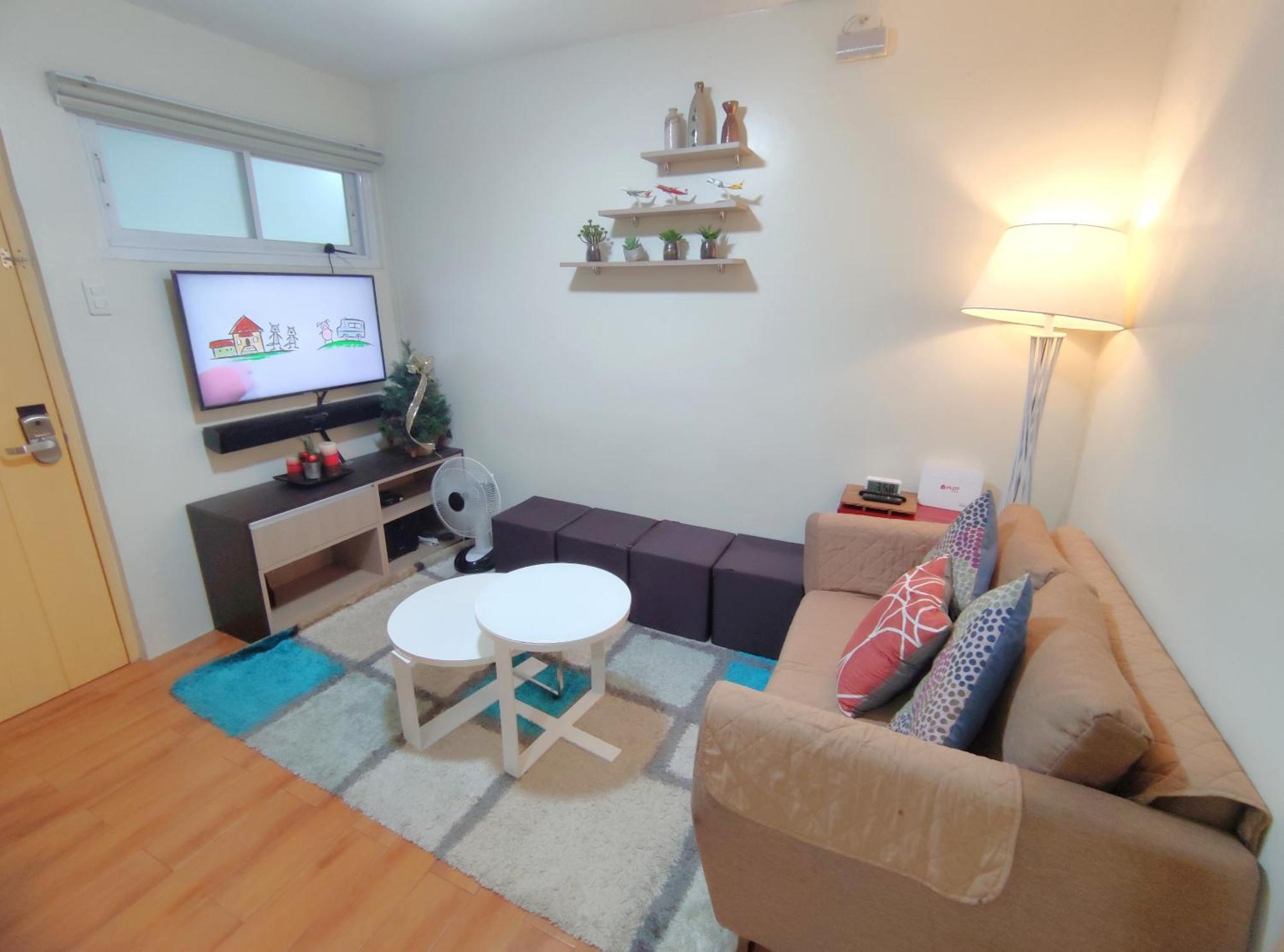 Davao Condo 2Br Pool Wifi Netflix Exterior photo
