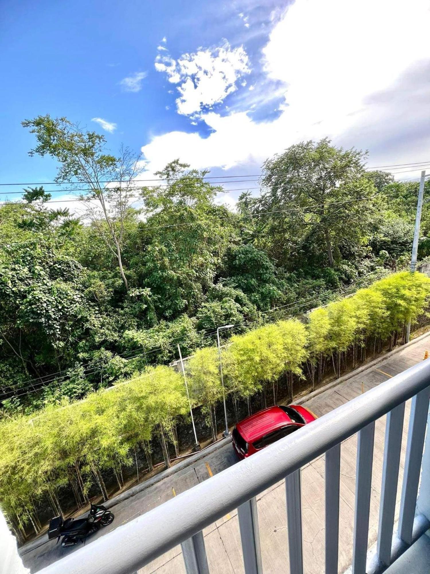 Davao Condo 2Br Pool Wifi Netflix Exterior photo